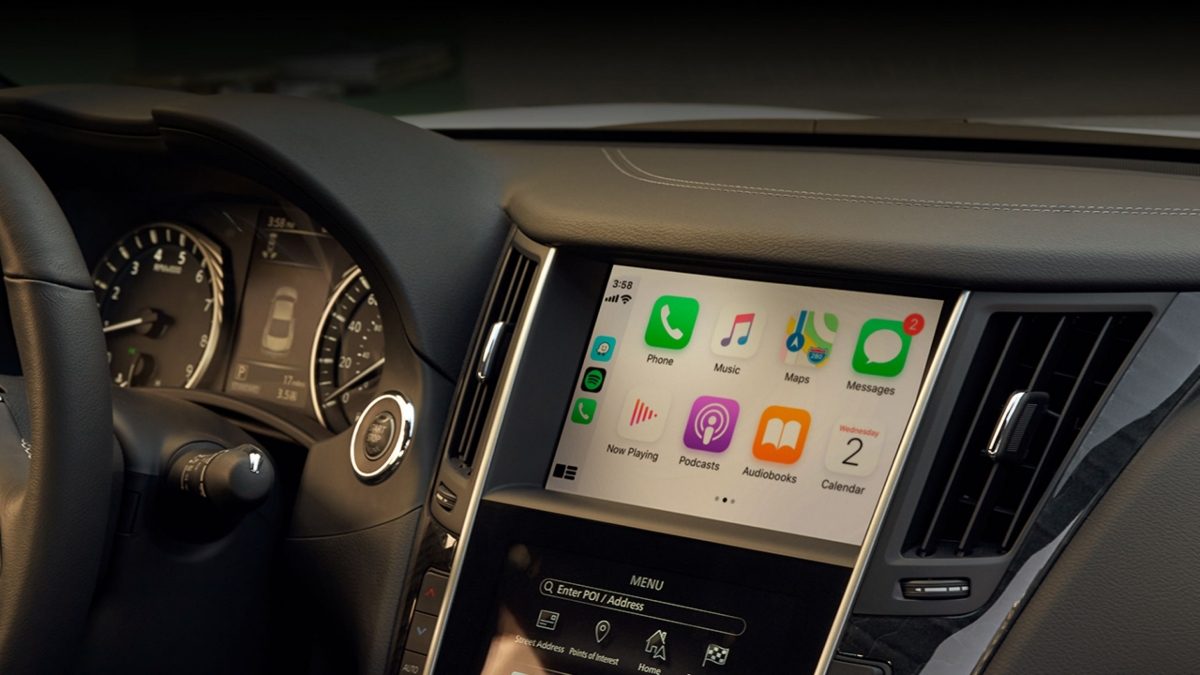 Écran doté d’Apple CarPlay et d’Android Auto dans le luxueux coupé INFINITI Q60 2020.